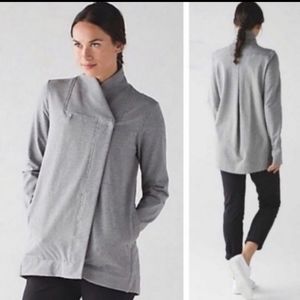 LULULEMON Belle Wrap Gray Jacket size 4